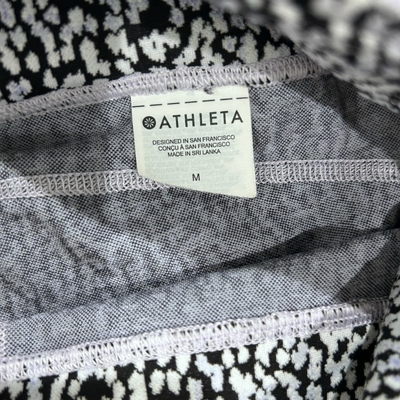 Athleta Ultimate Stash leggings - Picture 7 of 13